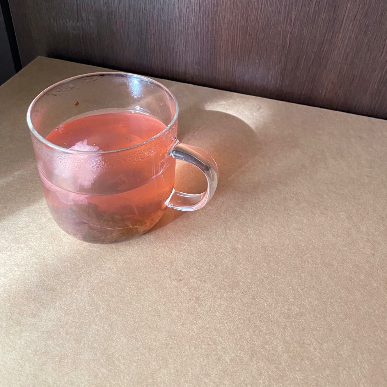 桃色のお茶