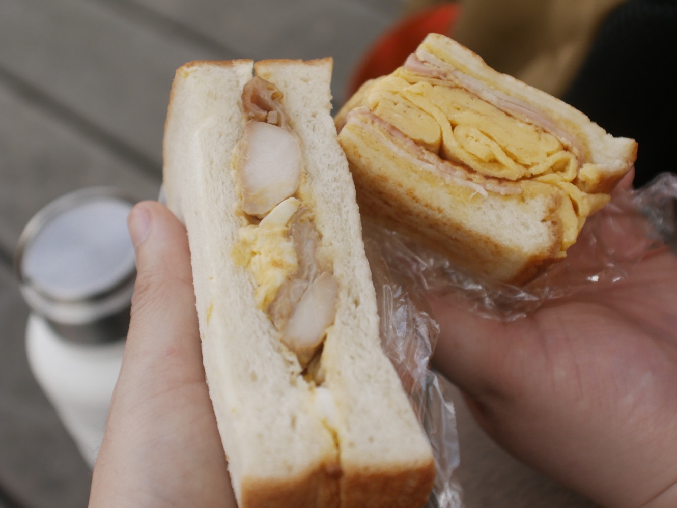 てりたまサンドとたまごベーコンサンド