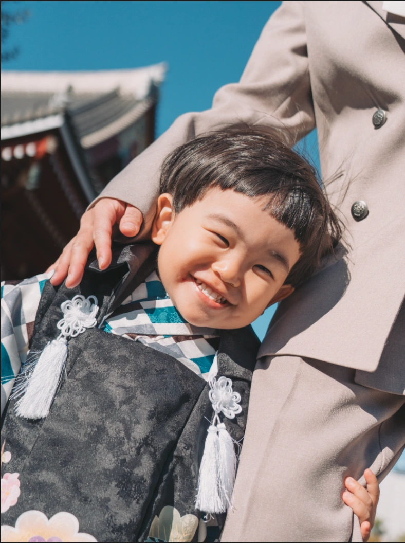 幼馴染の可愛い子供