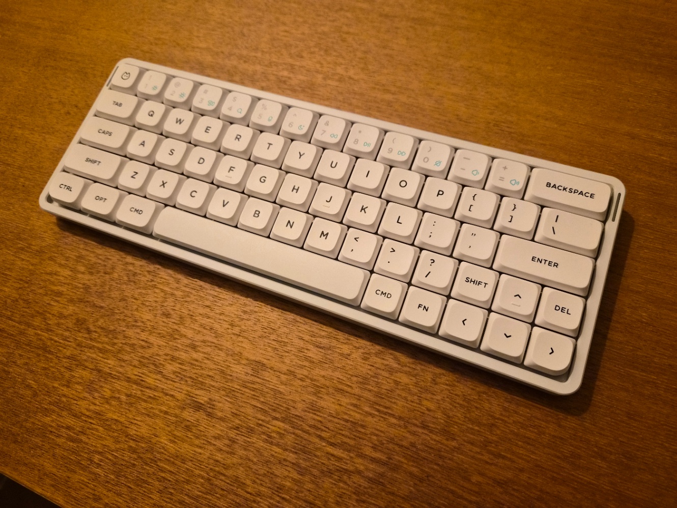 Nuphy Air60 V2 を買った｜migi