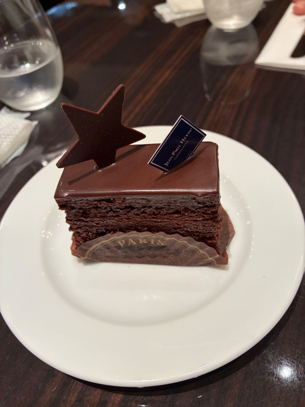 ジャンポールエヴァンのチョコケーキ（979円）