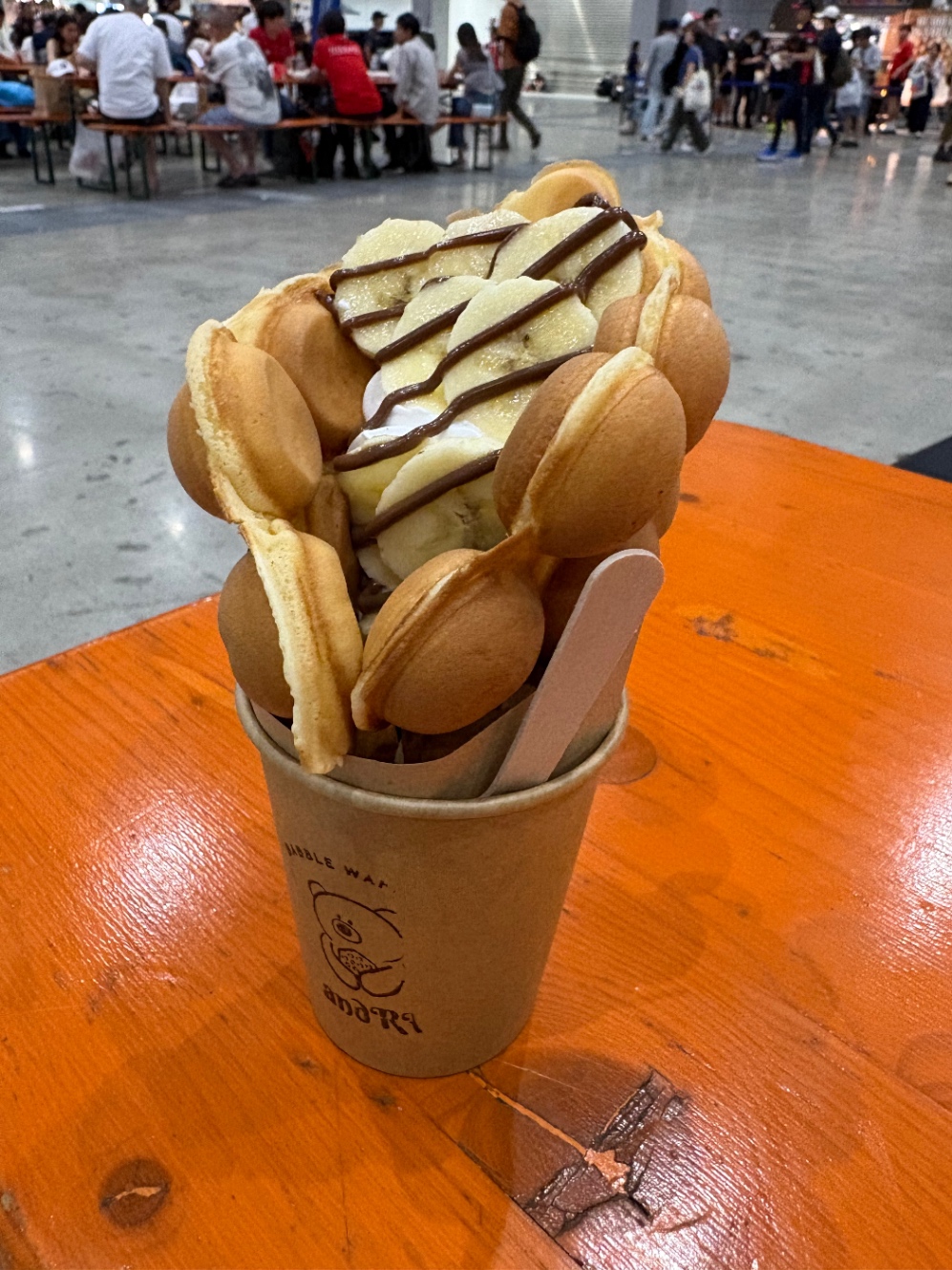 チョコバナナ入りバブルワッフル